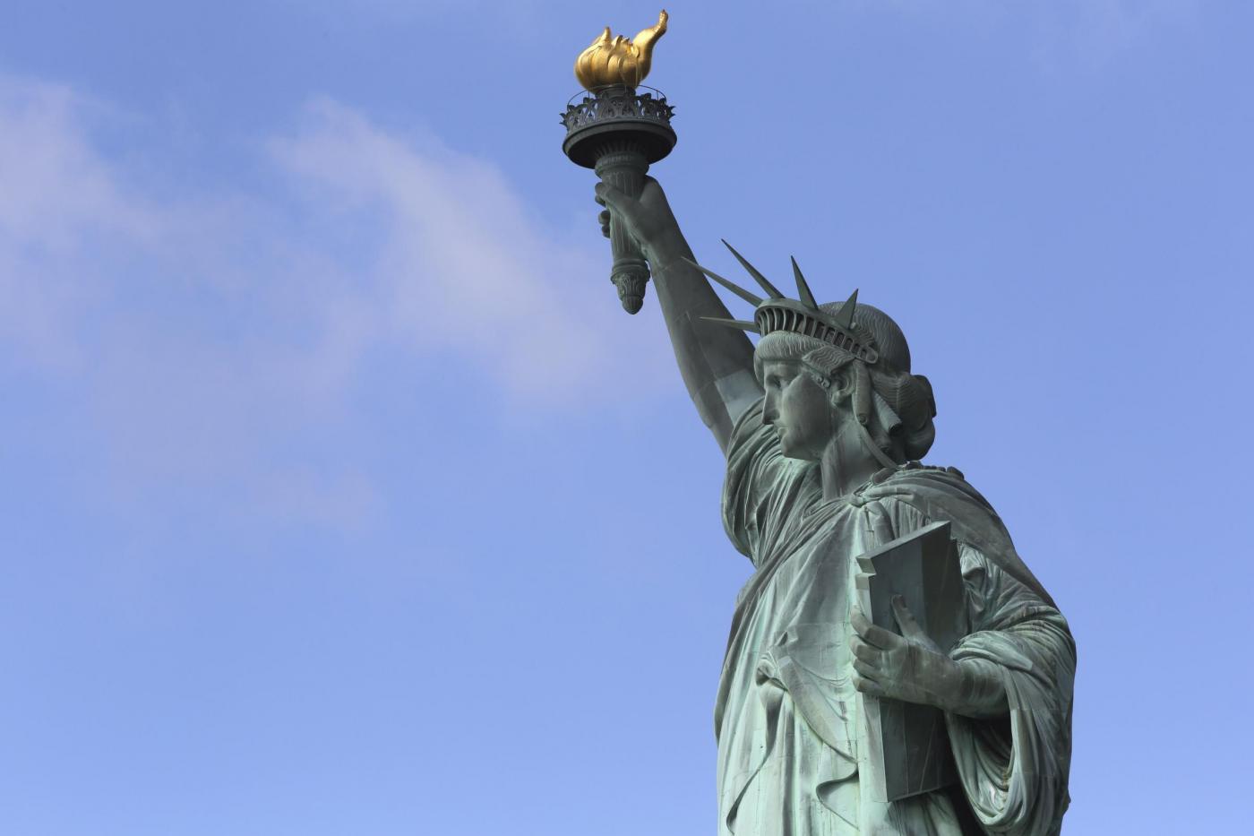 New York, la Statua della Libertà riapre per un giorno 06