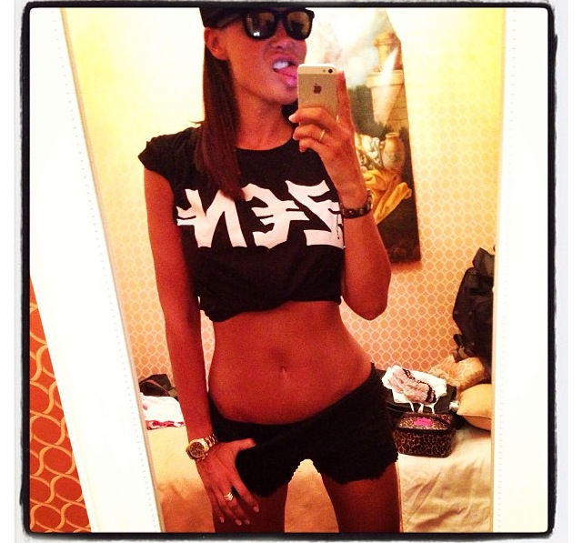 Nicole Minetti, sentenza caso Ruby vicino. Lei si gode l'estate09