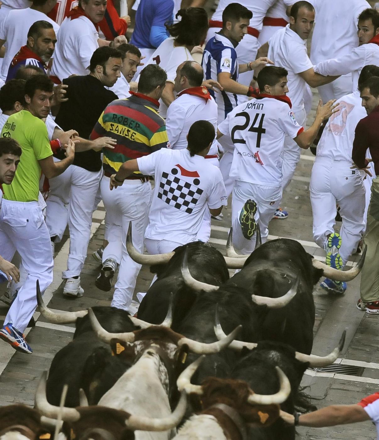 Pamplona, 47 feriti alla tradizionale corsa dei tori di San Firmino02