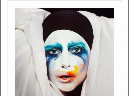 Lady Gaga, su Twitter la cover di "Applause", il nuovo singolo
