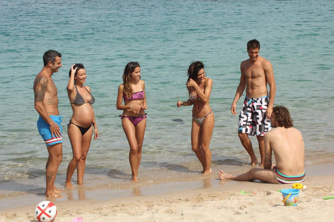 Peluso, Marchetti, Sorrentino e Tiribocchi in Costa Smeralda con le loro "wags" 10