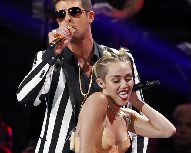 Miley_Cyrus_e_Robin_Thicke_2