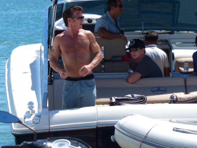 Sean Penn super tonico a Ibiza con la modella Cristina Piaget 04