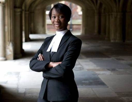 Gabrielle, a 18 anni il volto più giovane tra i legali britannici