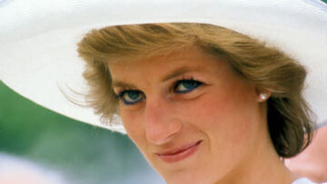 Regina Elisabetta-Lady Diana eterna guerra? Lei ora pensa...