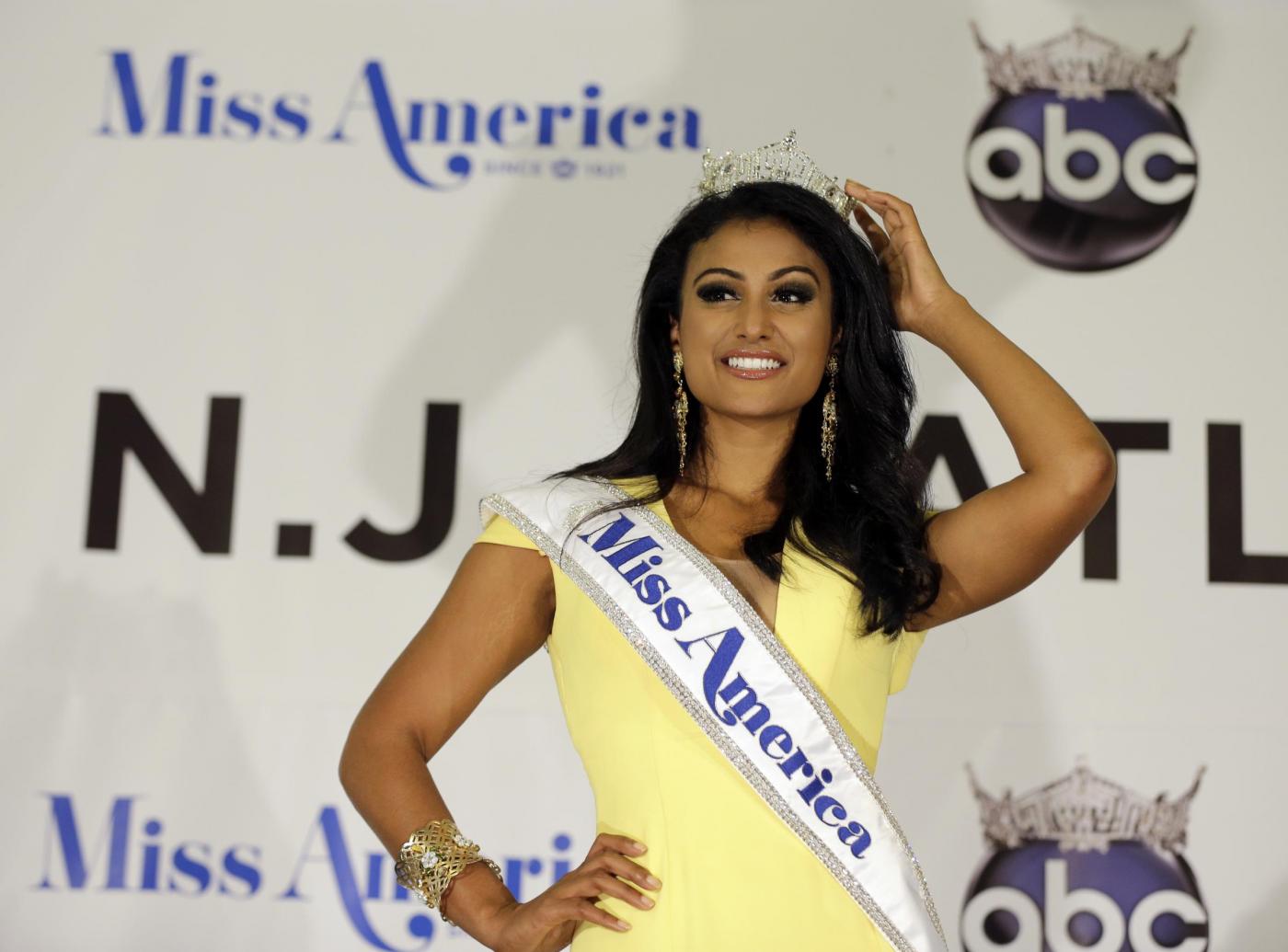 Nina Davuluri, Miss America ha origini indiane: è la prima volta07