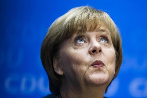 Angela Merkel e quel suo look studiato e strategico. Altro che "trasandata"...