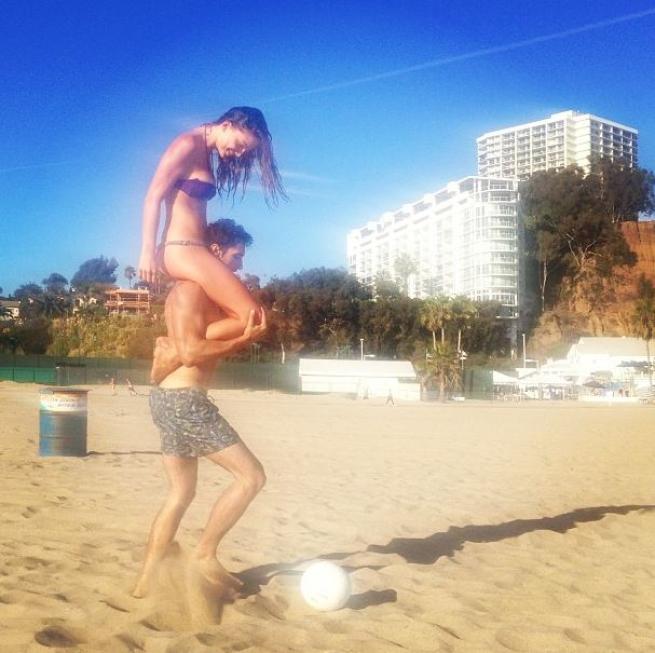 Nina Senicar, su Instagram foto del nuovo fidanzato03