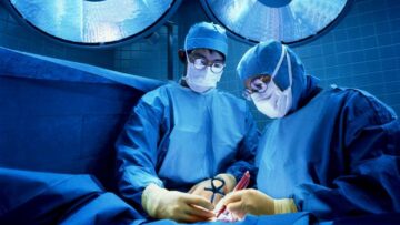 Chirurgia estetica, linee guida: anestesista, rinoplastica over 18...