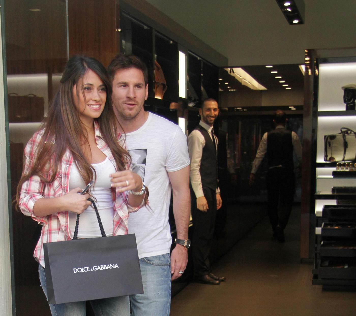 Lionel Messi con la fidanzata Antonella Roccuzzo