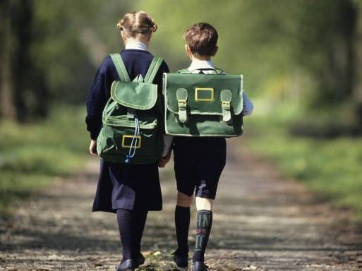 Scuola, in Inghilterra maschi e femmine separati: "Si apprende meglio"