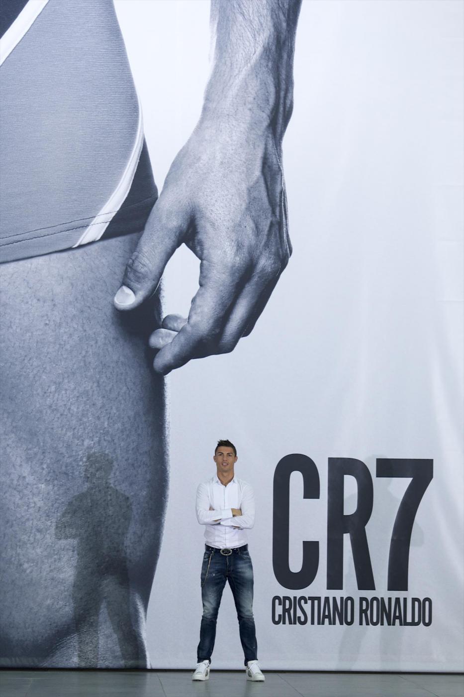 Cristiano Ronaldo presenta la sua linea di biancheria intima02