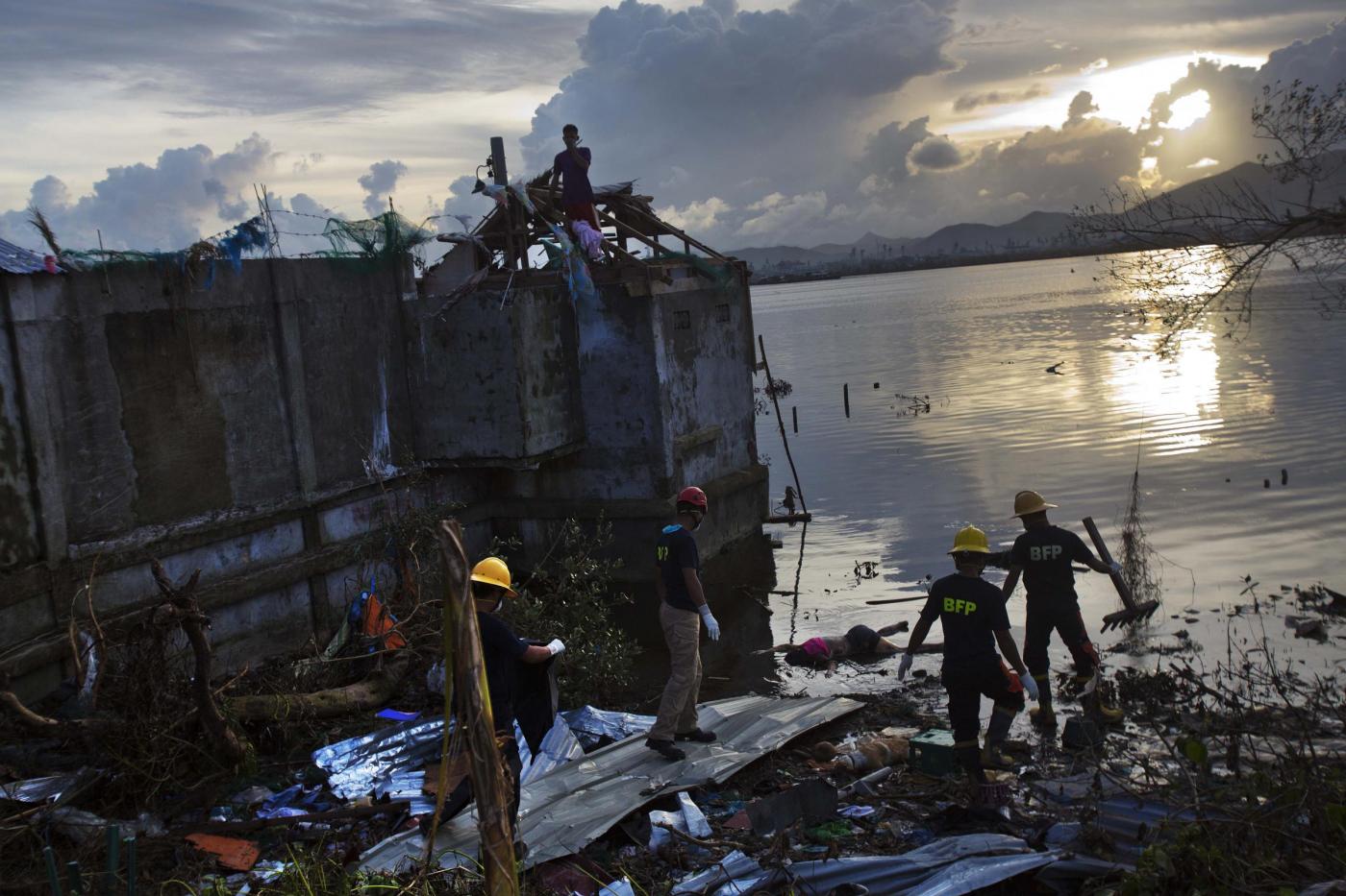 Filippine, tifone Haiyan: gli scatti di David Guttenfelder05