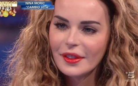 Nina Moric: "Matrimonio con Massimiliano, vale più di quello con Corona"