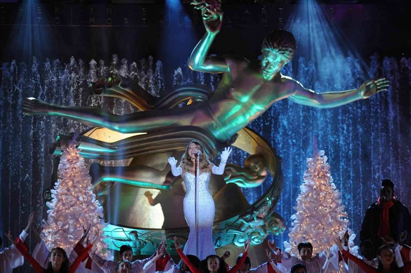 Mariah Carey canta al Rockfeller Center02