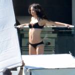 Adriana Lima posa Victoria's Secret in spiaggia a Miami (6)09