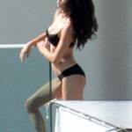 Adriana Lima posa Victoria's Secret in spiaggia a Miami (6)08