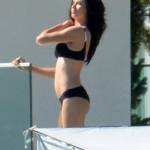 Adriana Lima posa Victoria's Secret in spiaggia a Miami (6)05