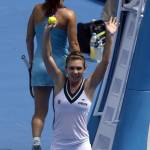 Simona Halep, la tennista rivelazione degli Australian Open si è ridotta il seno06
