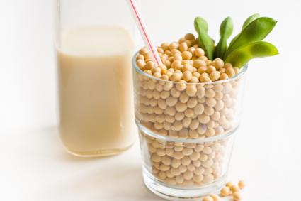 Latte e yogurt da nocciole e cereali: alternativa a prova di allergie