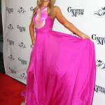 Paris Hilton compie 33 anni e si veste da principessa Disney02