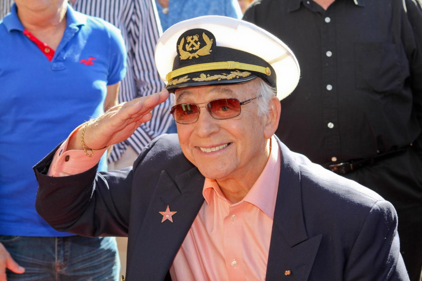 Stella sulla Walk of Fame per lo staff di Love Boat011