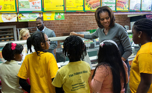 Michelle Obama, la campagna anti-obesità