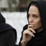 Angelina Jolie in Bosnia contro stupri in guerra09