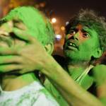 L'India celebra la primavera con Holi, il festival dei colori03
