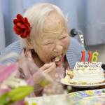 Misao Okawa compie 116 anni è la donna più vecchia del mondo01