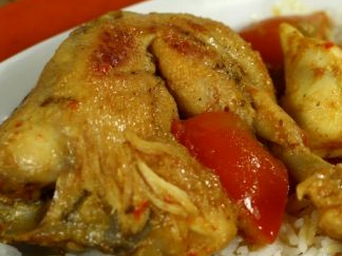 Ricette di carne: pollo agli arachidi