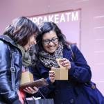 Cupcake ATM: a New York, il bancomat distribuisce dolcetti06