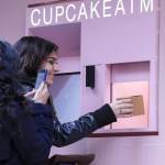 Cupcake ATM: a New York, il bancomat distribuisce dolcetti05