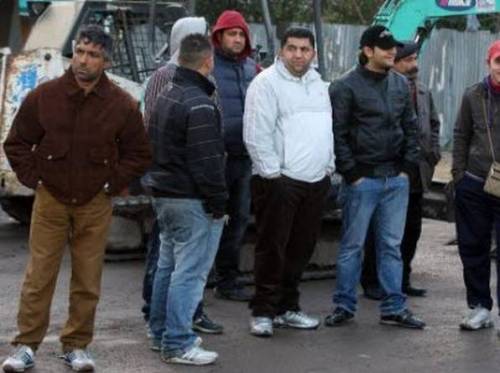 "I rom viaggeranno gratis sui mezzi di trasporto": la bufala corre sul web
