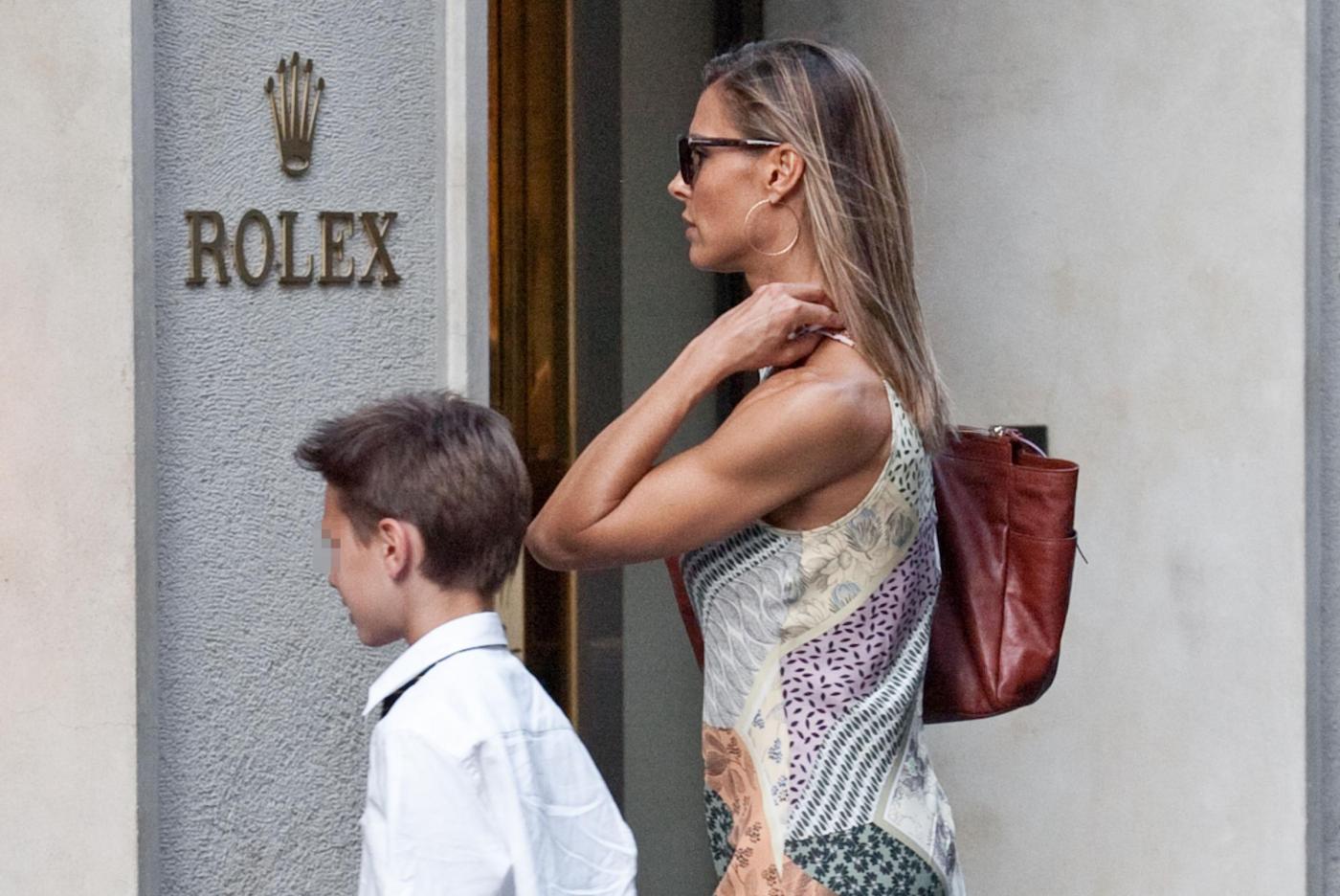 Martina Colombari cerca orologio un per Billy05