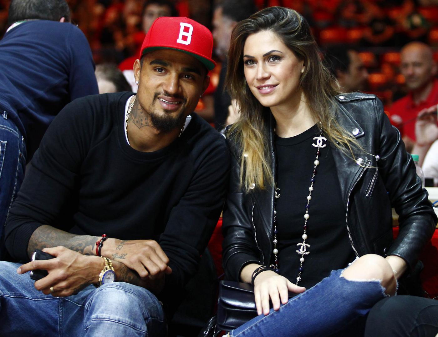 Melissa Satta e Kevin Price Boateng innamorati alla partita di basket01