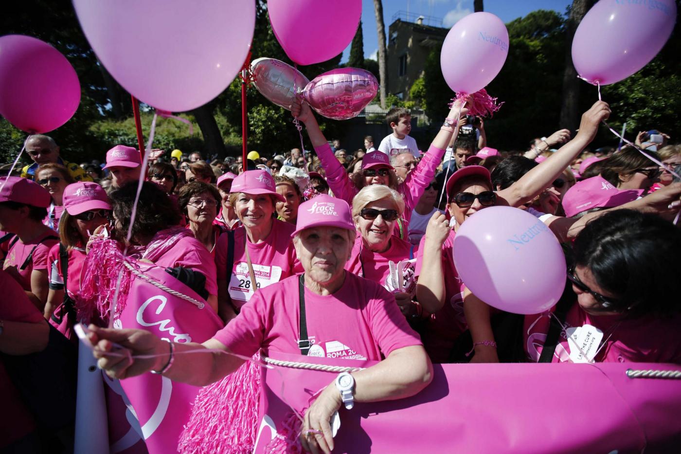 Race for cure", in 70mila a Roma alla corsa contro il tumore al seno10