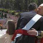 Felipe IV è il nuovo re di Spagna: le prime foto in alta uniforme02