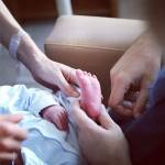 Natalia Vodianova, foto senza veli con figlio su Instagram: dolcezza o tabù?