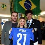 Emma Marrone, selfie dal Brasile con Pirlo, Buffon e Balotelli02
