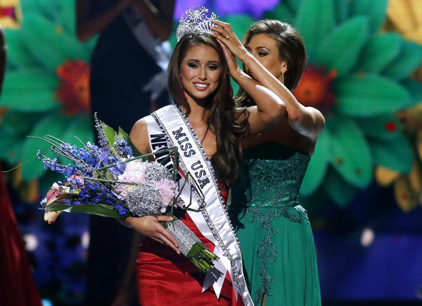 Nia Sanchez del Nevada vince Miss America 2014 02