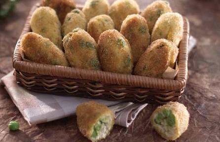 Finger food: crocchette di pollo con pisellini