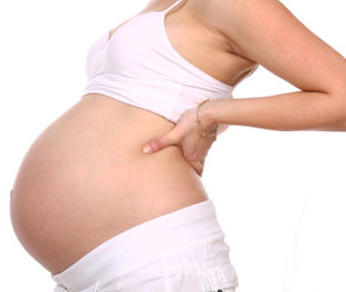 "Ho mal di schiena da 9 mesi": va da dottore e scopre di essere incinta
