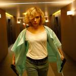 Scarlett Johannson, semidea sexy e letale in "Lucy" di Luc Besson02