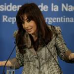 Cristina Kirchner vs Angela Merkel. Sfida a colpi di tailleur (foto)