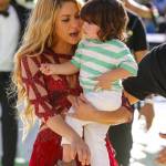 Mondiali 2014, Shakira e il piccolo Milan sul palco del Maracanà (foto)