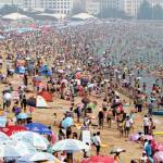 Cina, la spiaggia di Fujiazhuang è la più affollata del mondo5