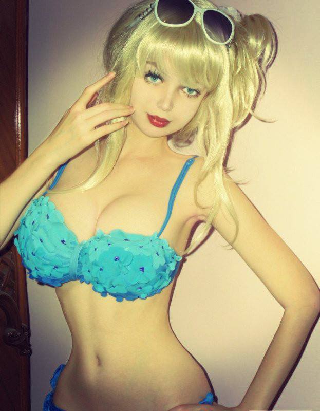 Valeria Lukianova non bastava, arriva un'altra Barbie umana: "Lolita" (foto)