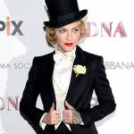 Madonna compie 56 anni: tutti i cambi di look dell'icona del pop 08