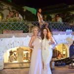 Valeria Marini e Maria Monsè versione stiliste in Costa Smeralda (foto)